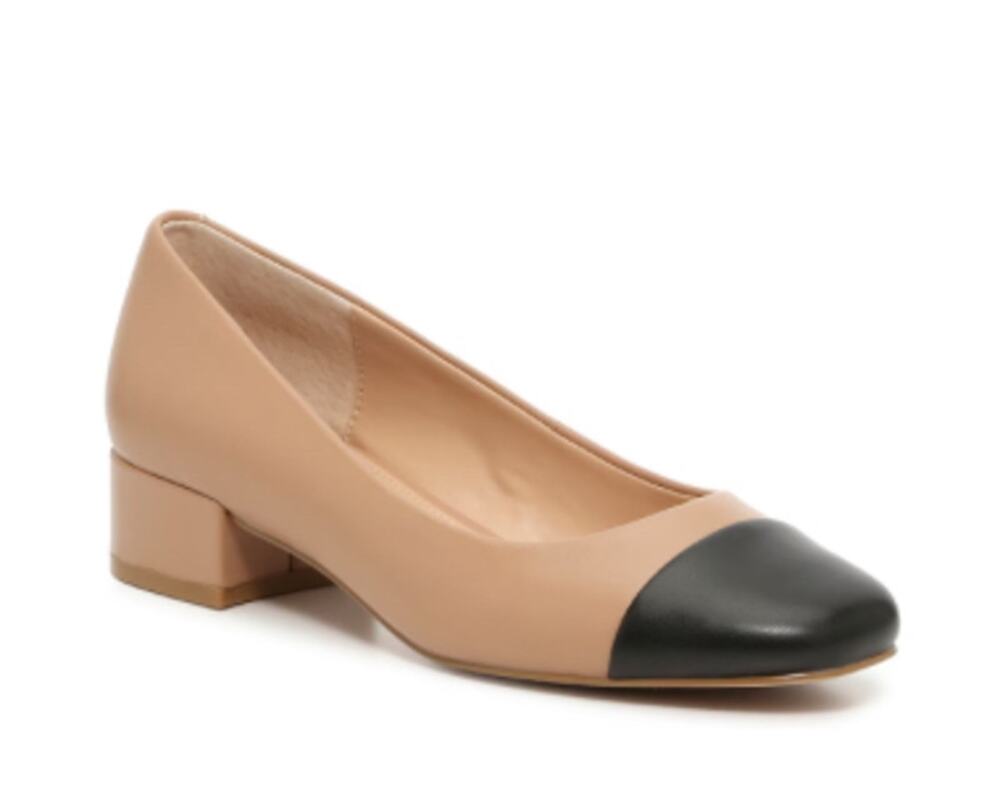 Steve Madden 'Solitaire' Women's SZ 7 Cap Toe Low Heel Nude Black Round Toe Pump